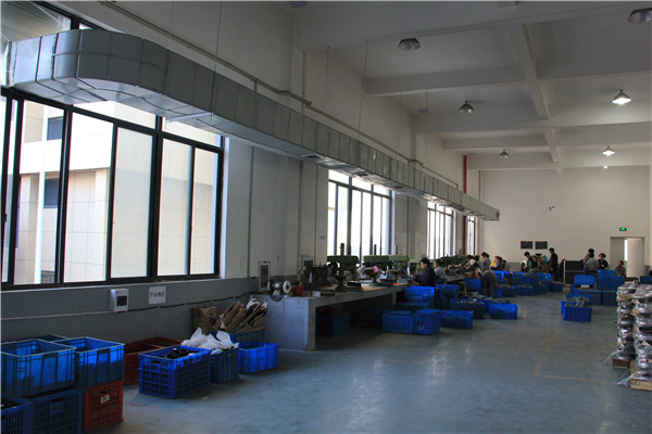 �L(f��ng)�ܰ���